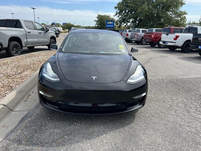 2019 tesla model 3 standard range