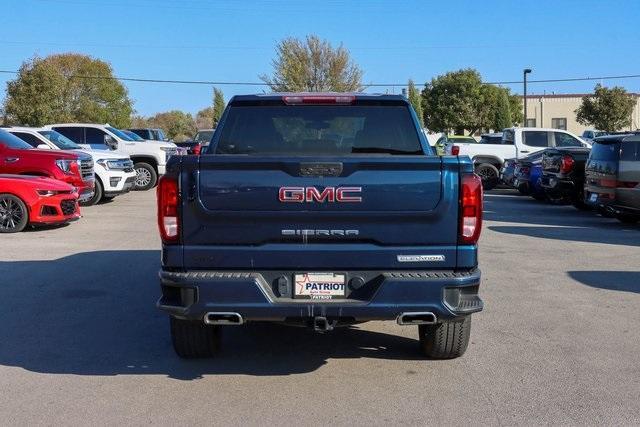 2022 gmc sierra 1500 elevation