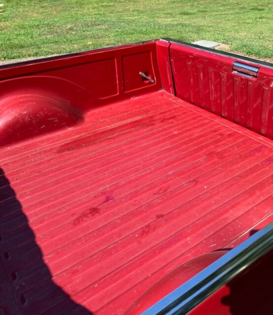1979 ford ranchero red good conditionâ