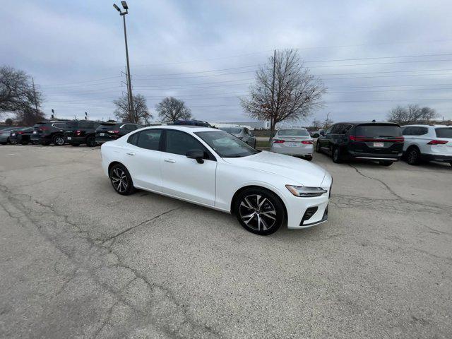 2024 volvo s60 t mulliner