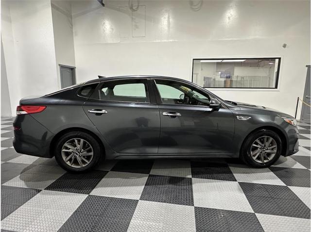 2020 kia optima lx