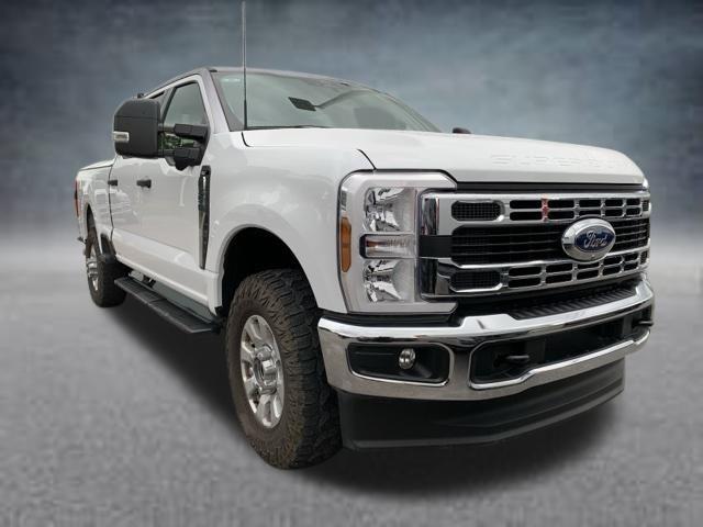 2024 ford f-350 xlt