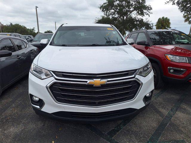2020 chevrolet traverse lt leather