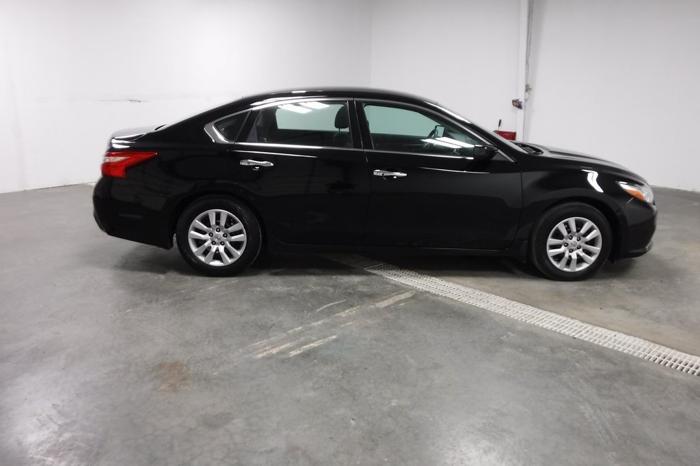 used 2017 nissan altima 2.5 s mayfield, ky 42066 for sale in mayfield, kentucky