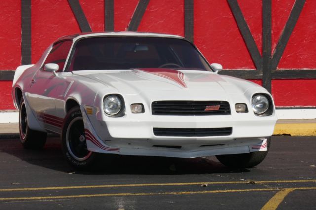 1980 chevrolet camaro -z/28 trim- reliable car with t tops-affordable classic-pr