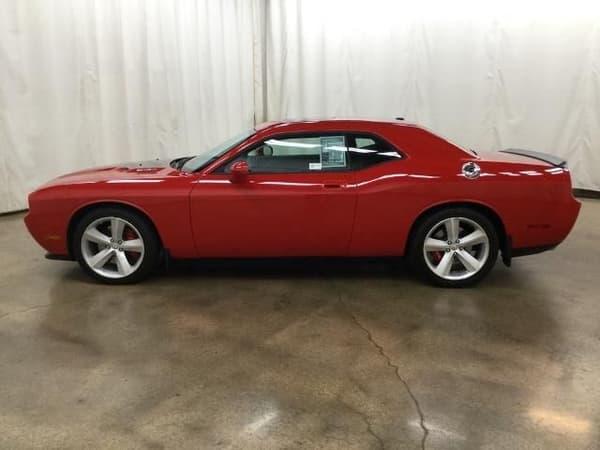 2010 dodge challenger in milwaukee, wisconsin