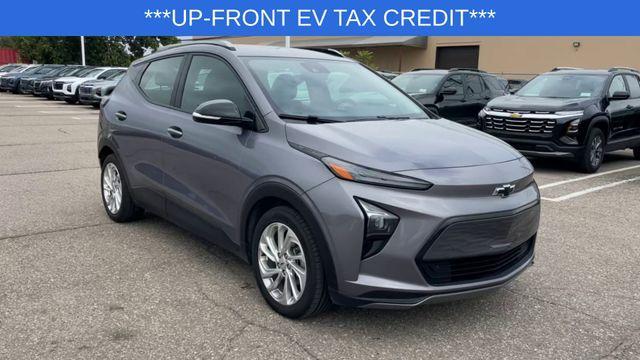 2022 chevrolet bolt euv lt