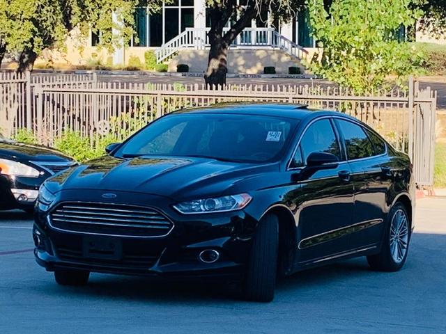 2014 ford fusion se