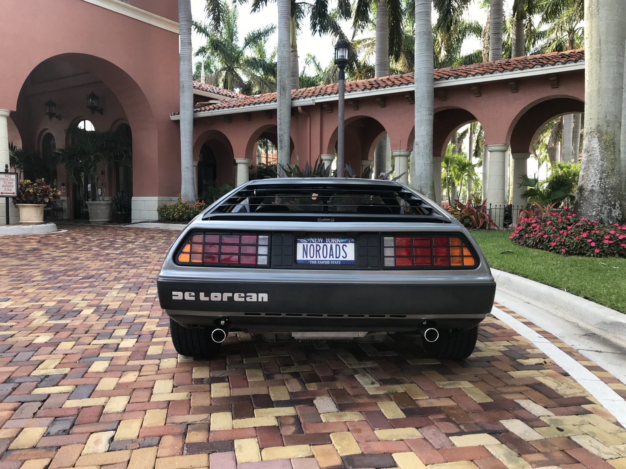 1981 delorean dmc-12