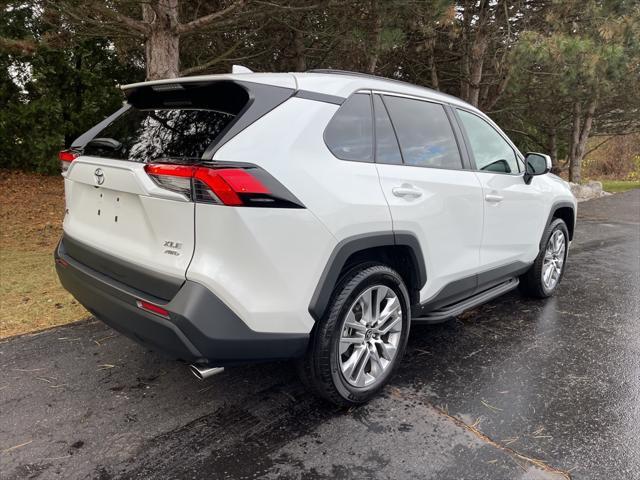2023 toyota rav4 xle