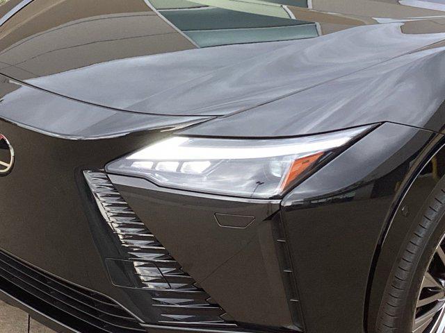 2023 lexus rz 450e luxury