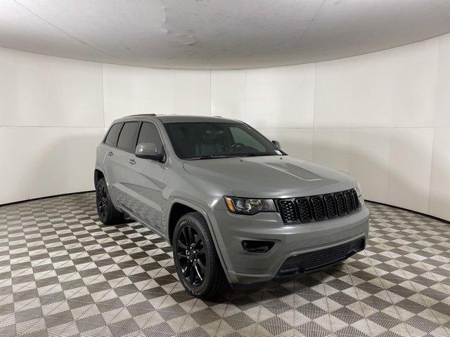 2021 jeep grand cherokee laredo x