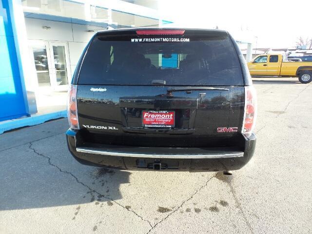 2014 gmc yukon xl denali awd denali xl 4dr suv for sale in gas hills, wyoming