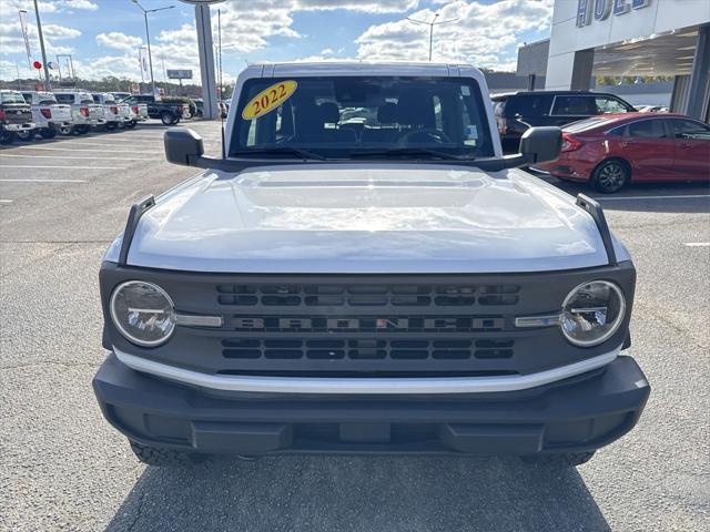 2022 ford bronco base