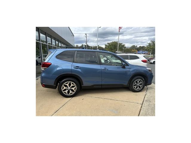 2019 subaru forester premium