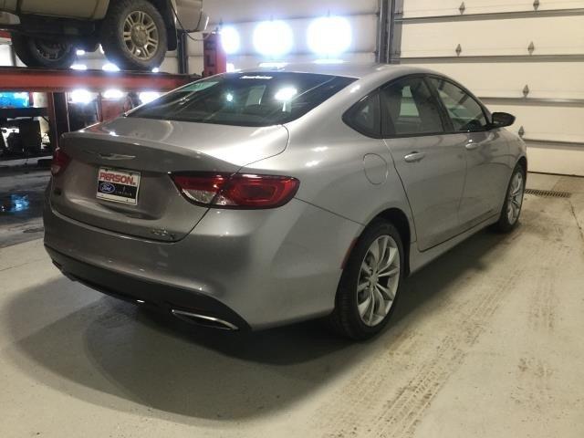 used 2016 chrysler 200 s aberdeen, sd 57401 for sale in aberdeen, south dakota