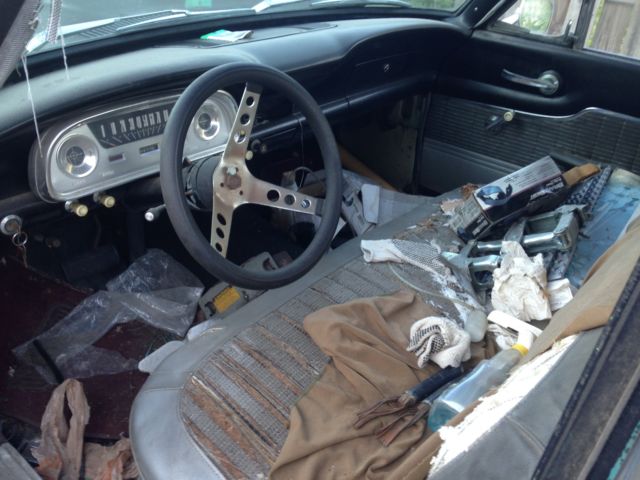 1960 ford falcon black 4 door run/drive clear title