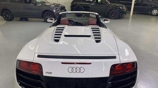 2011 audi r8 5.2 quattro spyder