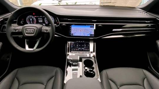 2025 Audi Q8
