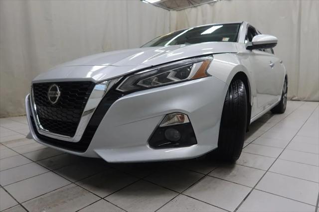2022 nissan altima sl fwd