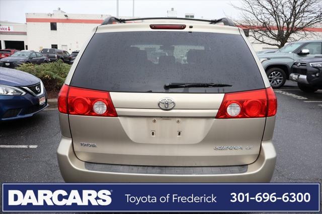 2007 toyota sienna le