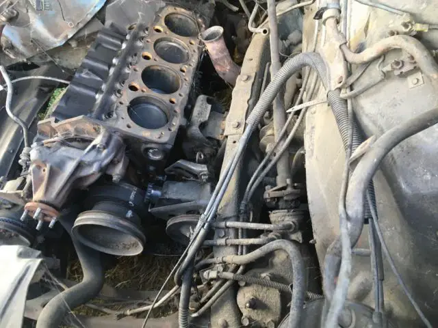 vintage 1985 gmc pickup truck - longbed - 3/4 ton - no bondo! - no dents!