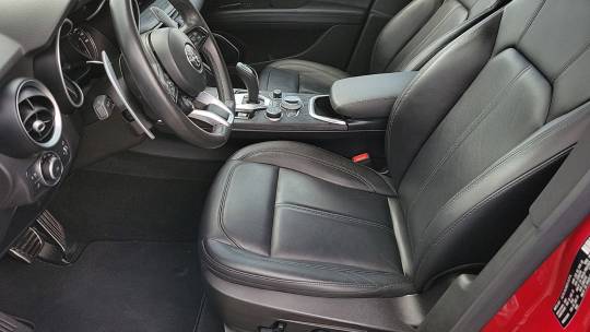 2022 Alfa Romeo Stelvio sprint