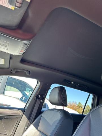 2022 volkswagen tiguan 2.0t se r-line black