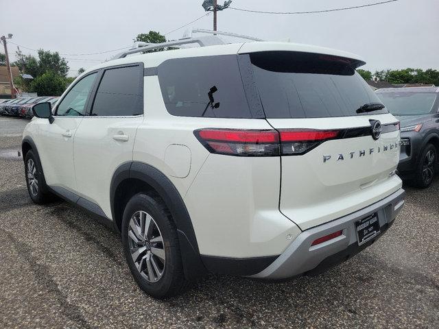 2022 nissan pathfinder sl 4wd