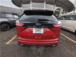 2021 Ford Edge st
