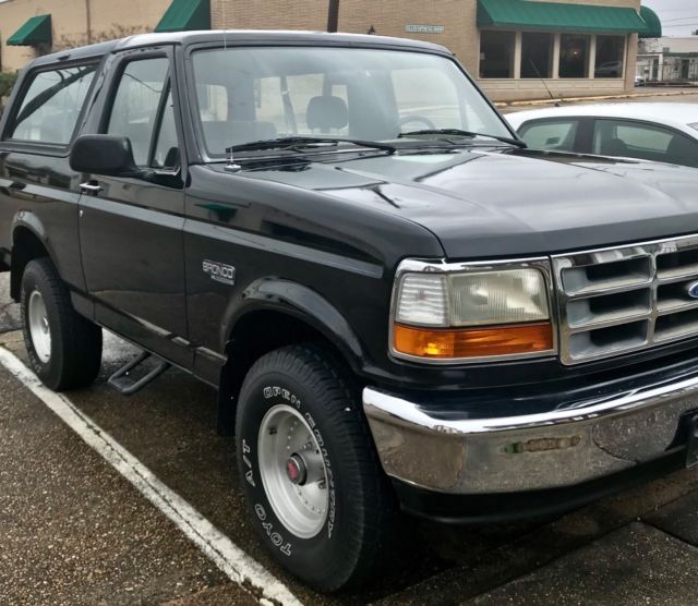 1994 ford bronco manual shift, 75800 original miles