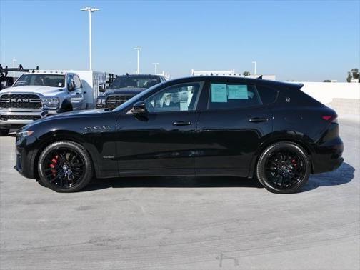 2021 maserati levante