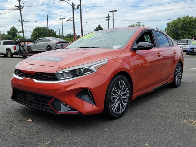 2022 kia forte gt-line