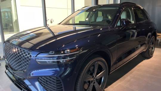 2025 Genesis GV70