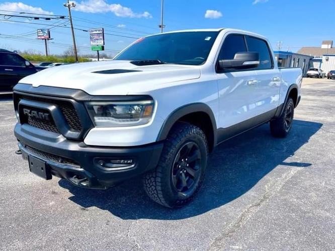 2019 ram 1500 crew cab rebel pickup 4d 5 1/2 ft in nicholasville, kentucky