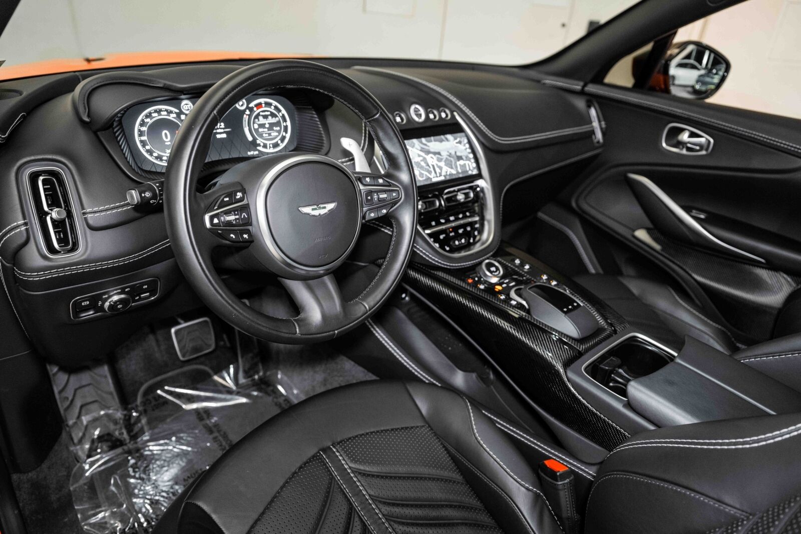 2023 aston martin dbx 707