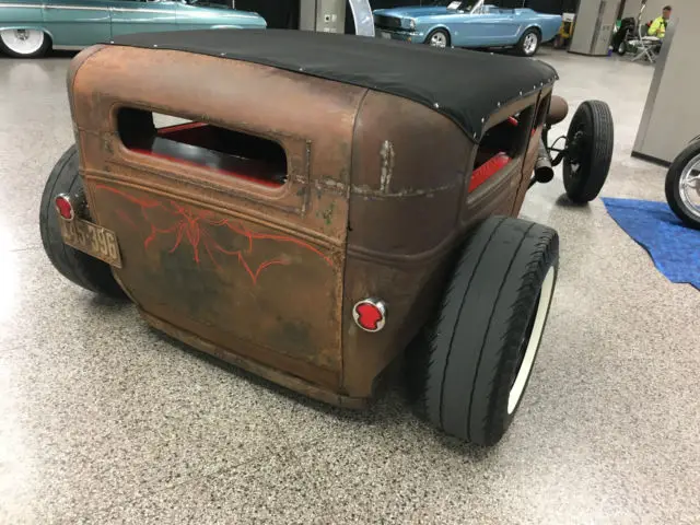 rat rod mag build-off winner/cover car