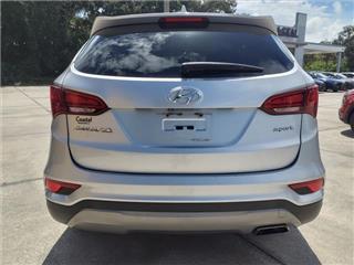 2017 Hyundai Santa fe sport 2.4l