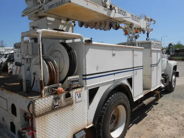 1993 ford f800 electric utility truck