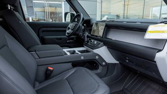2025 Land Rover Defender