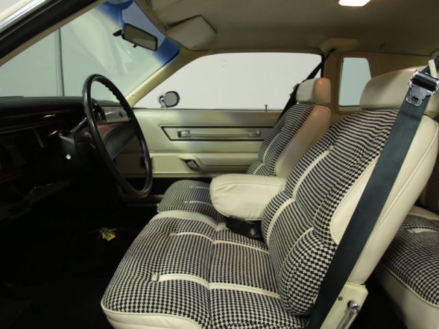 well-preserved survivor, black on houndstooth, 360 v8, auto, low miles, r134 a/c