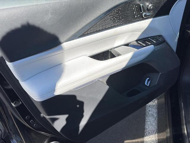 2023 cadillac lyriq luxury