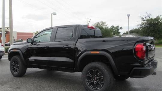 2024 GMC Canyon