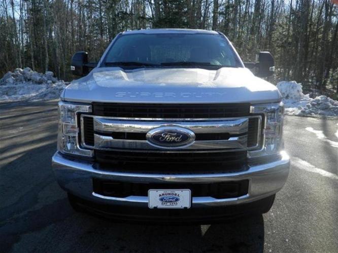 2017 ford f-250 super duty xlt 4x4 xlt 4dr crew cab 8 ft. lb pickup for sale in arundel, maine