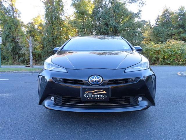 2019 toyota prius le
