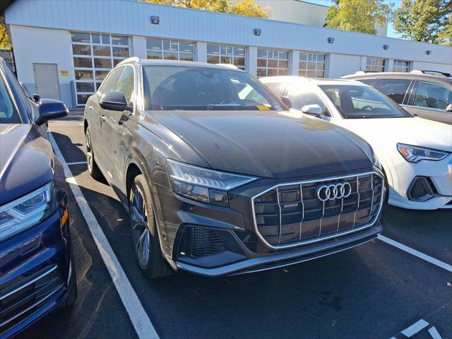 2023 audi q8 55 premium plus