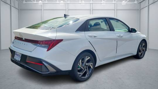2024 Hyundai Elantra