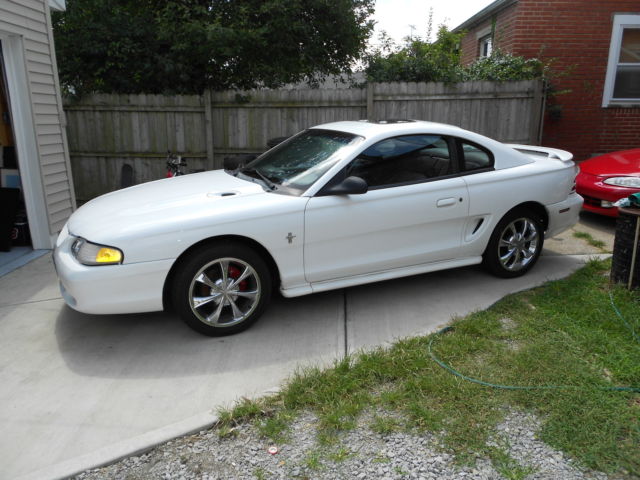 1994 ford mustang 2dr coupe