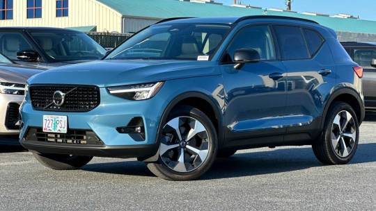 2024 Volvo XC40
