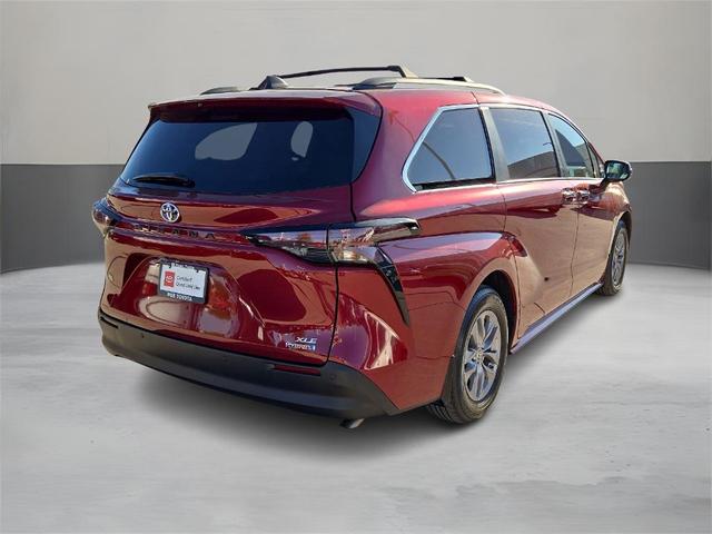 2023 toyota sienna xle